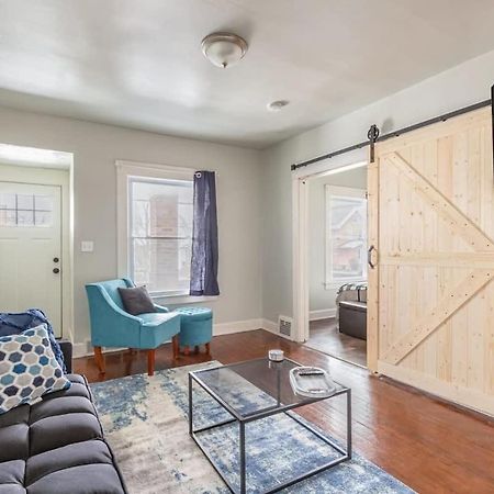 Newly Remodeled Apt, South Hills Old Brooklyn Area Cleveland Eksteriør bilde