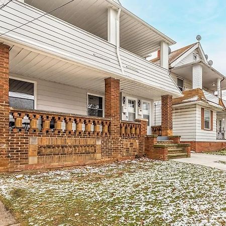 Newly Remodeled Apt, South Hills Old Brooklyn Area Cleveland Eksteriør bilde