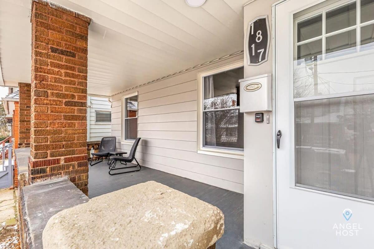 Newly Remodeled Apt, South Hills Old Brooklyn Area Cleveland Eksteriør bilde